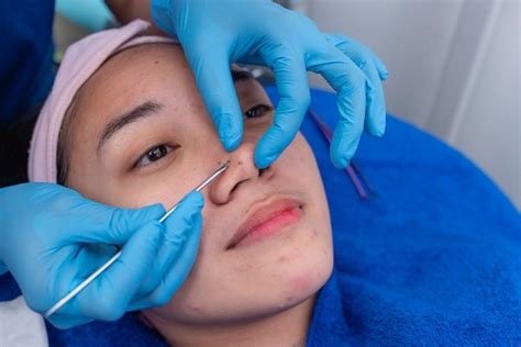 7 Langkah Mudah: Cara Facial Wajah Glowing di Rumah!