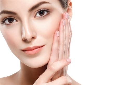 5 Kebutuhan Kecantikan Wanita yang Bikin Kamu Makin Menawan! 5 Kebutuhan Kecantikan Wanita yang Bikin Kamu Makin Menawan!