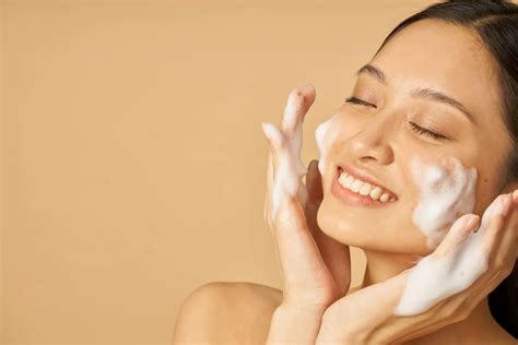 5 Perawatan Wajib di Naavagreen untuk Kulit Glowing Impian! 5 Perawatan Wajib di Naavagreen untuk Kulit Glowing Impian!
