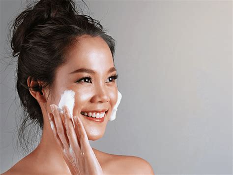 5 Perawatan Wajib di Naavagreen untuk Kulit Glowing Impian! 5 Perawatan Wajib di Naavagreen untuk Kulit Glowing Impian!