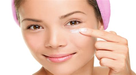 7 Rahasia Kulit Muka Kencang Bebas Kerutan Sebelum Usia 30! 7 Rahasia Kulit Muka Kencang Bebas Kerutan Sebelum Usia 30!