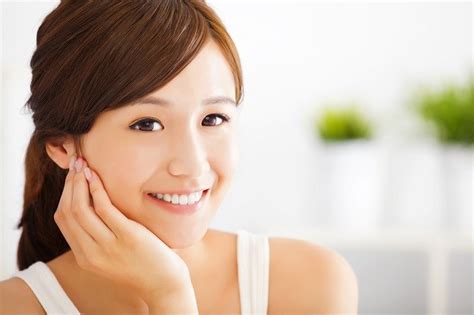 7 Rahasia Kulit Muka Kencang Bebas Kerutan Sebelum Usia 30! 7 Rahasia Kulit Muka Kencang Bebas Kerutan Sebelum Usia 30!