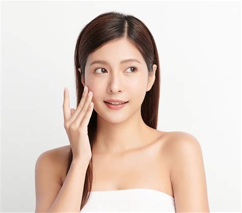 7 Rahasia Perawatan Athena: Kulit Glowing and Awet Muda Terungkap! 7 Rahasia Perawatan Athena: Kulit Glowing and Awet Muda Terungkap!