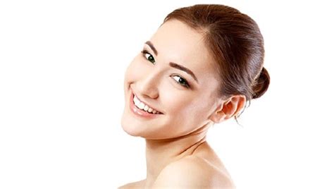 7 Rahasia Perawatan Kecantikan Wajah: Glowing Tanpa Ribet! 7 Rahasia Perawatan Kecantikan Wajah: Glowing Tanpa Ribet!