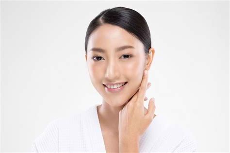 7 Rahasia Wajah Glowing Alami, Modal Bahan Dapur! 7 Rahasia Wajah Glowing Alami, Modal Bahan Dapur!