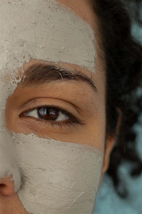 7 Ritual Kecantikan Aneh tapi Ampuh Bikin Kulit Glowing dalam Seminggu! 7 Ritual Kecantikan Aneh tapi Ampuh Bikin Kulit Glowing dalam Seminggu!